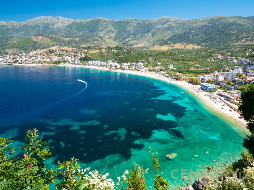 SALE 3710 M2 LAND IN QEPARO