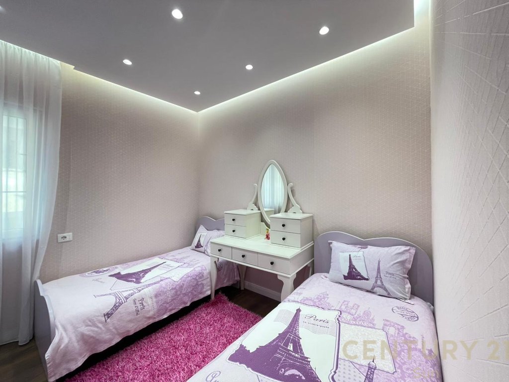 2+1 APARTMENT FOR RENT ON DURRES STREET!