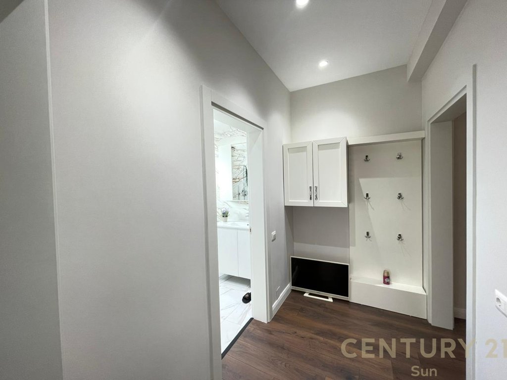 2+1 APARTMENT FOR RENT ON DURRES STREET!
