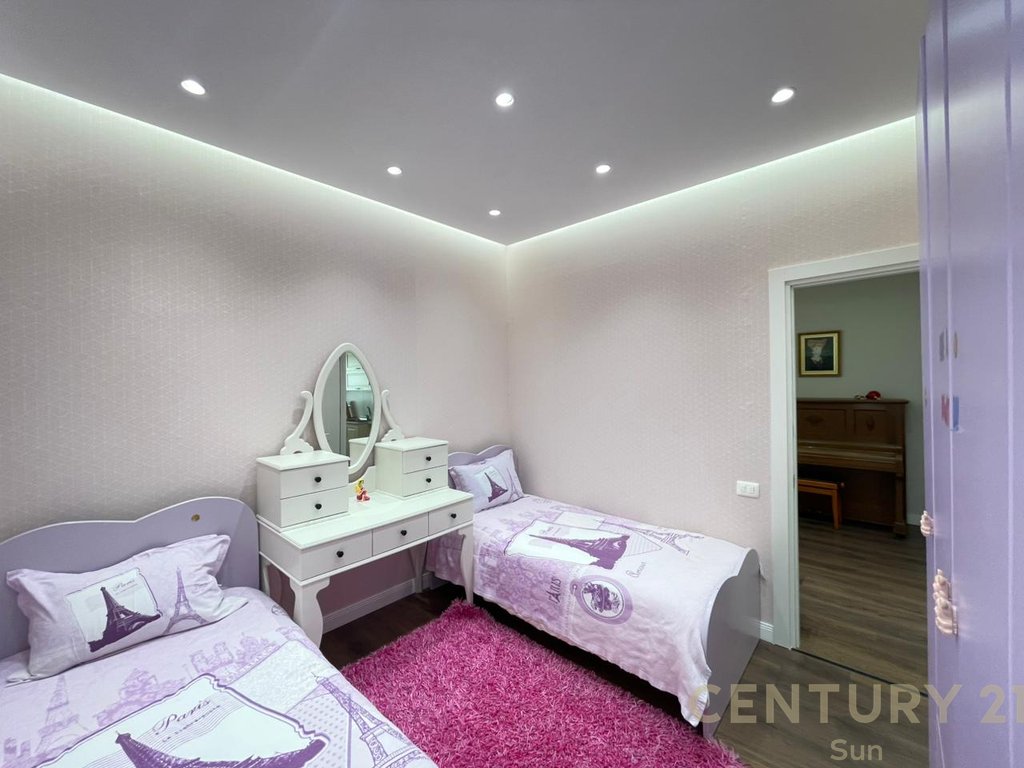 2+1 APARTMENT FOR RENT ON DURRES STREET!