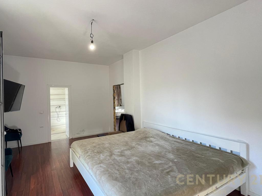 VILLA FOR RENT NEAR THE 21 DECEMBER AREA.