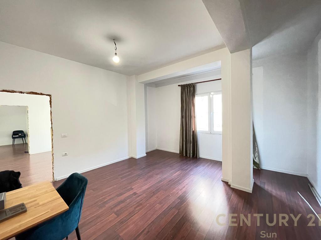 VILLA FOR RENT NEAR THE 21 DECEMBER AREA.