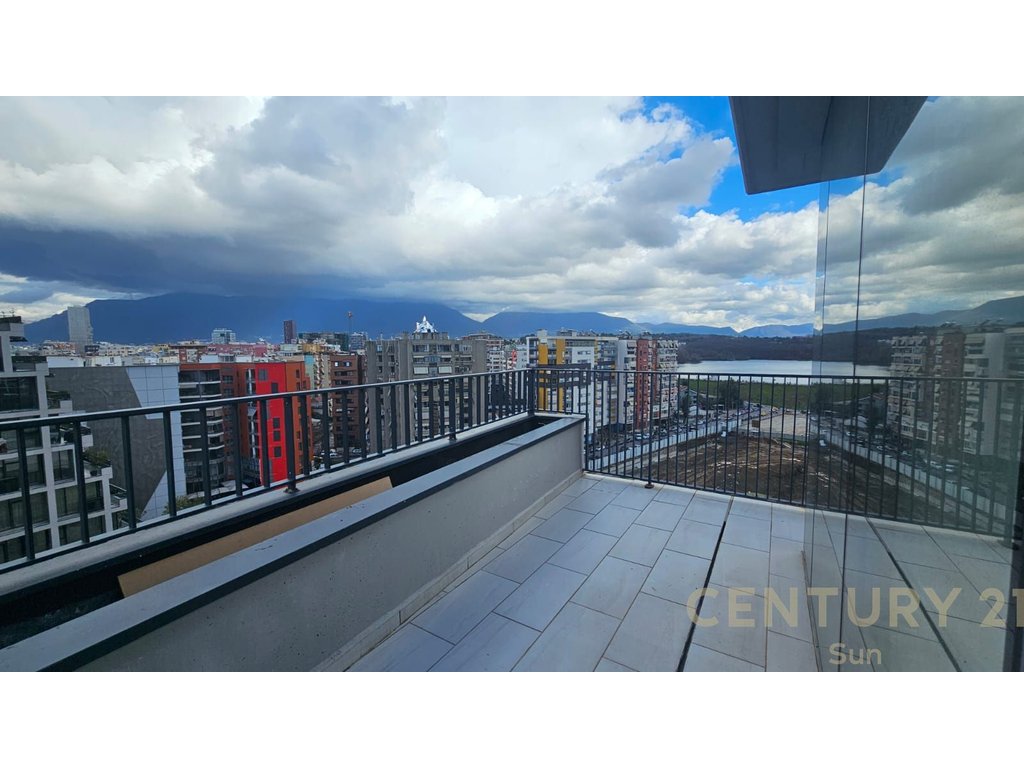 APARTMENT 3+1+2 + 2 PARKING SPOTS FOR SALE IN LAKE VIEW KOSOVAREVE STREET