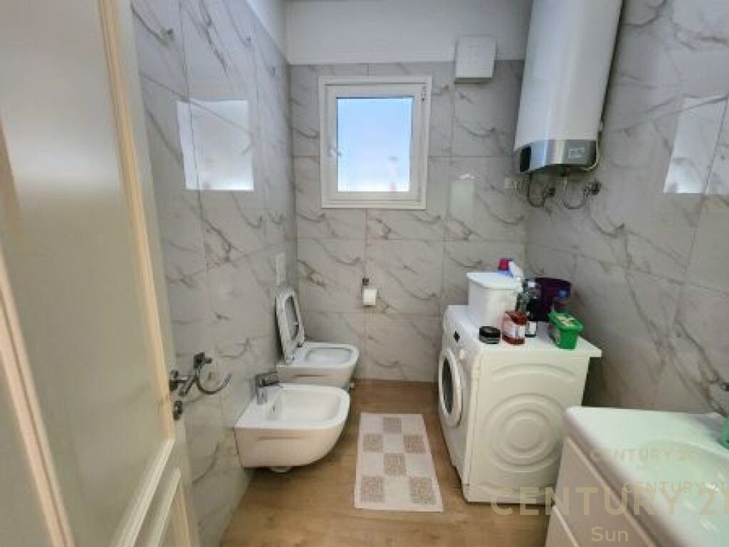 APARTAMENT 3+1+2 PER QIRA TE ZOGU I ZI.