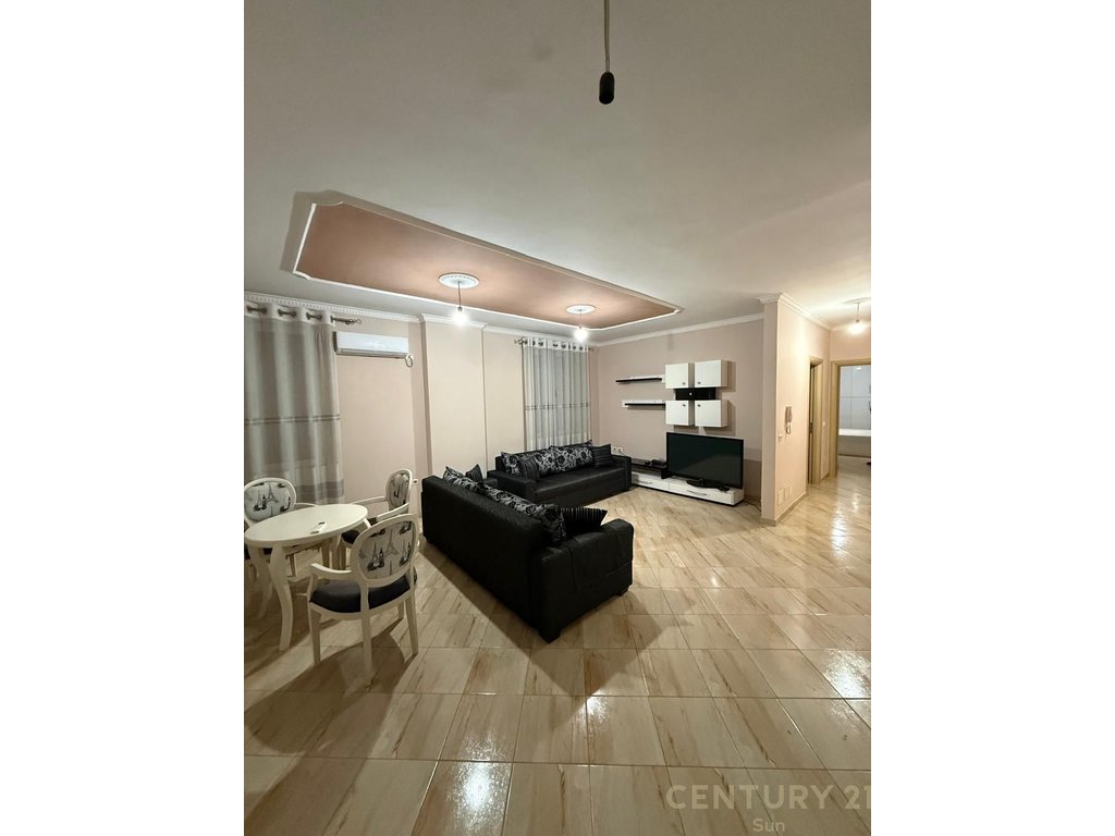 Apartment 2+1+Garage For Sale at Amerikan 3
