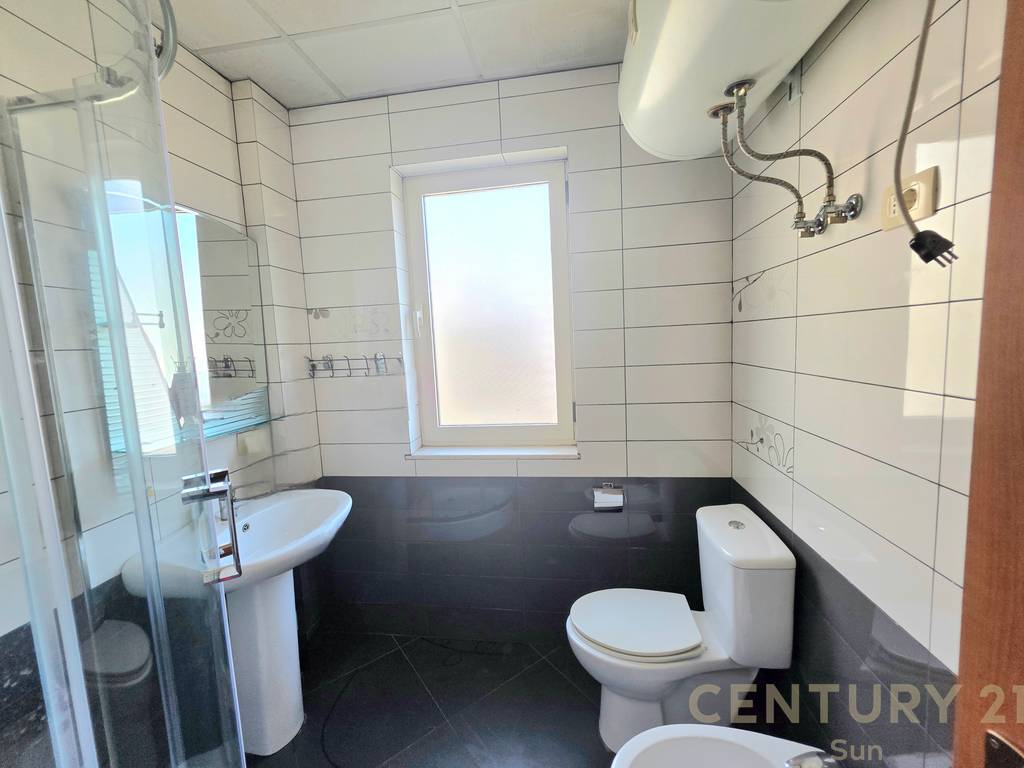 APARTMENT 2+1+2 FOR RENT NEAR THE LAKE