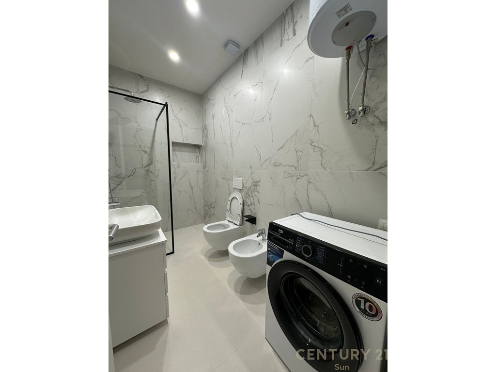 FOR RENT 1+1 APARTMENT SUITABLE FOR OFFICE.