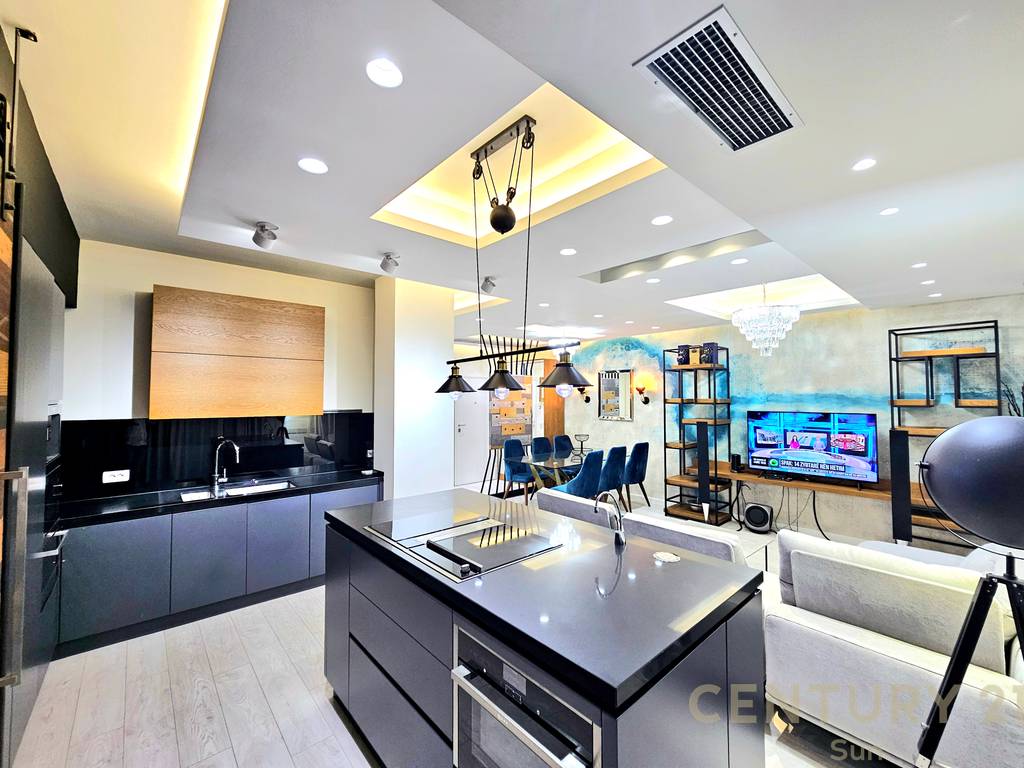 APARTMENT 2+1+2 FOR RENT NEAR THE ARTIFICIAL LAKE