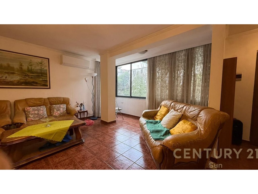 NEW ZOGU, WE RENT A 2+1 APARTMENT!