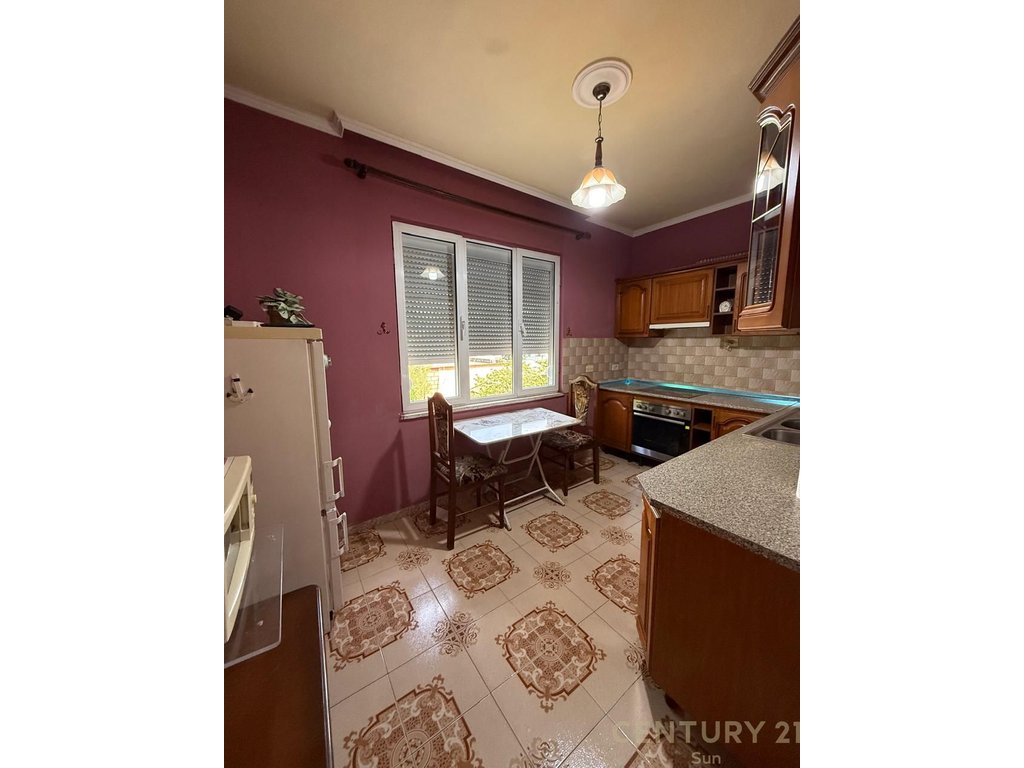 APARTMENT FOR RENT 2+1+2 + 2 BALCONIES NEAR THE OLD LAST STATION OF NEW TIRANA!