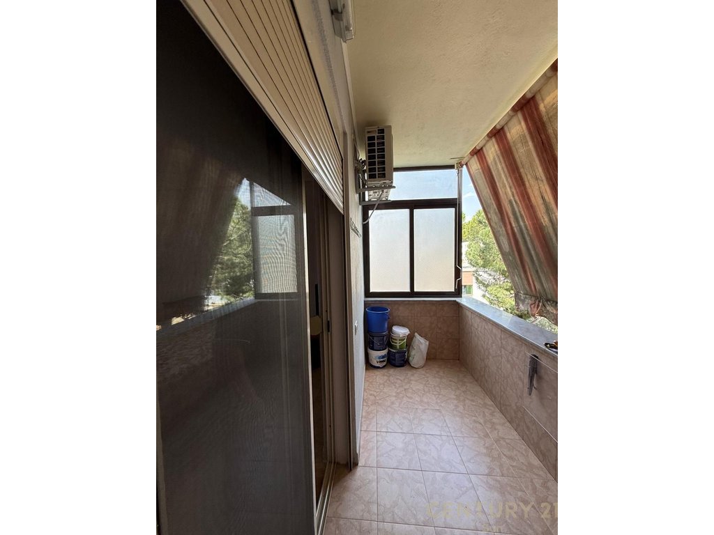 APARTMENT FOR RENT 2+1+2 + 2 BALCONIES NEAR THE OLD LAST STATION OF NEW TIRANA!
