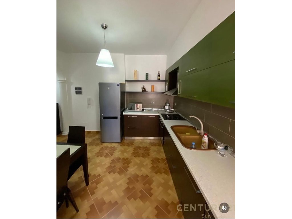 2+1+2 Apartment for sale near Cipaj Street, Vlore