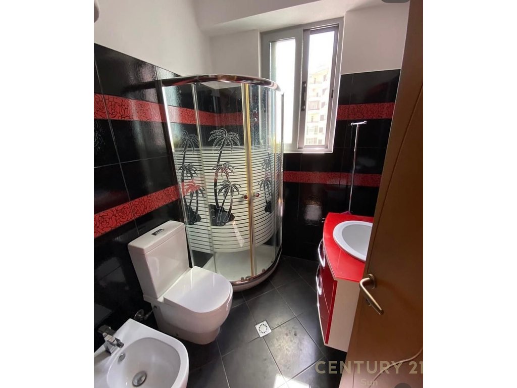 2+1+2 Apartment for sale near Cipaj Street, Vlore