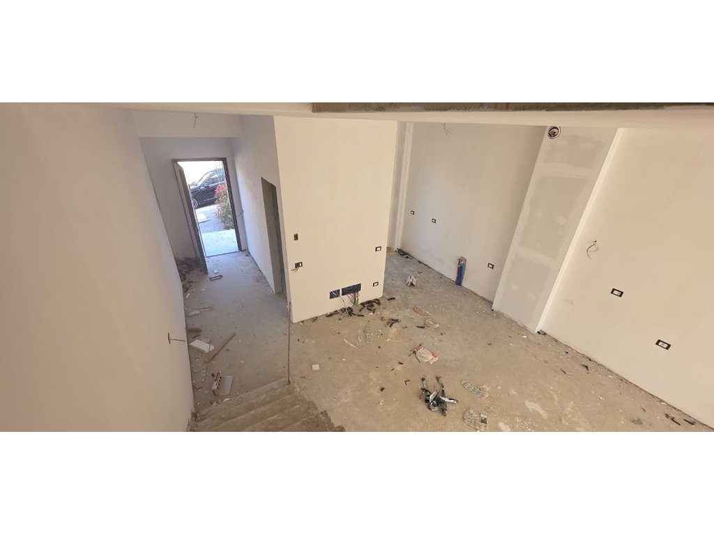Modern villas for sale near TEG, Tirana