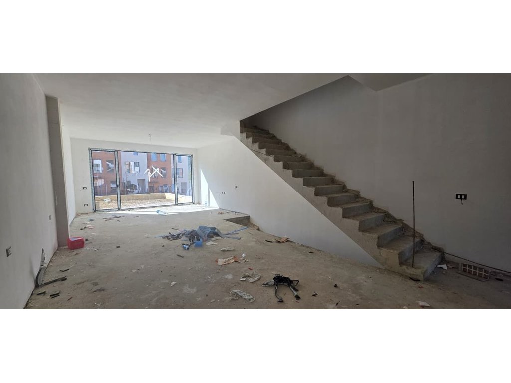 Modern villas for sale near TEG, Tirana