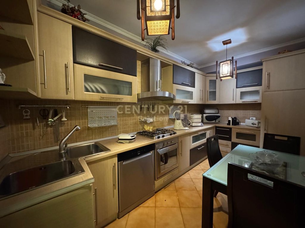 FOR RENT 1+1 APARTMENT NEAR AIR ALBANIA!