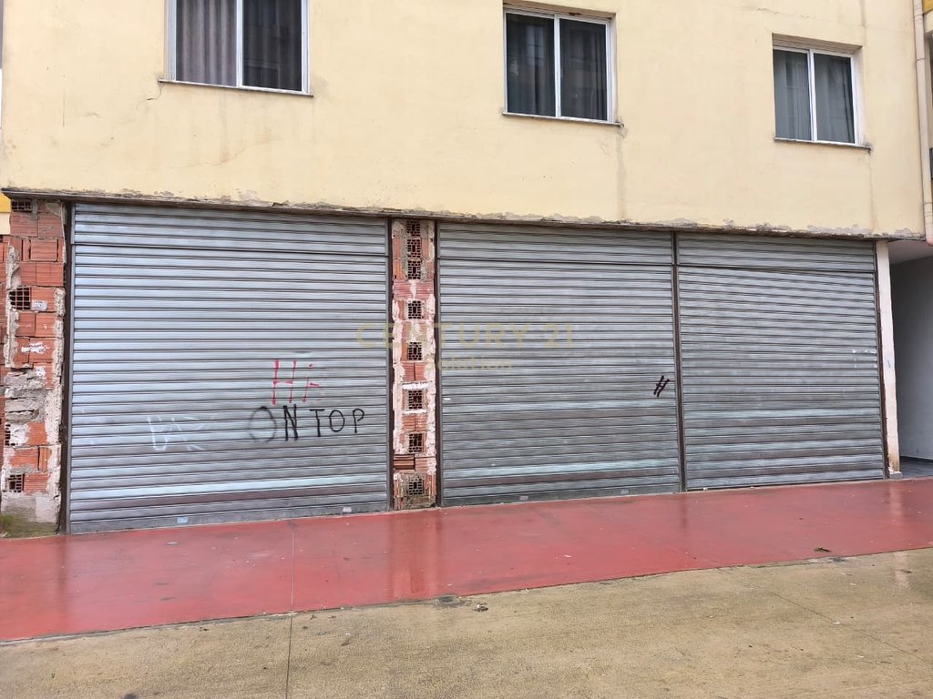 135 m² UNIT FOR RENT IN ASTIR!