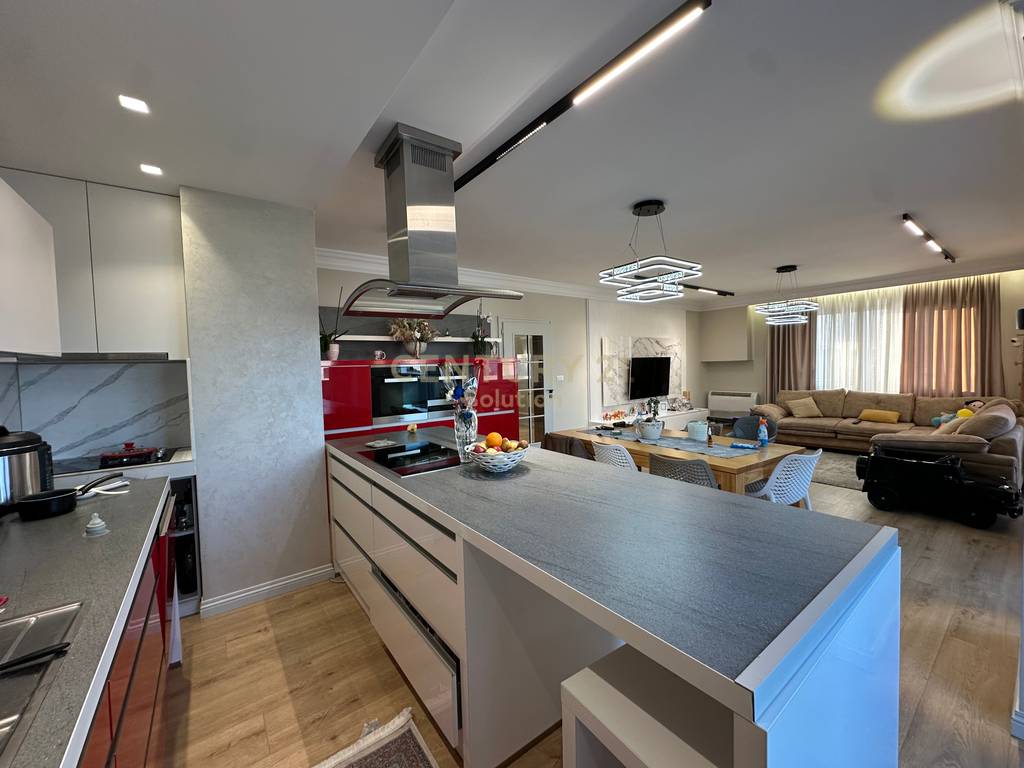 APARTMENT 3+1+2+ VERANDAS FOR SALE NEAR VILA L!