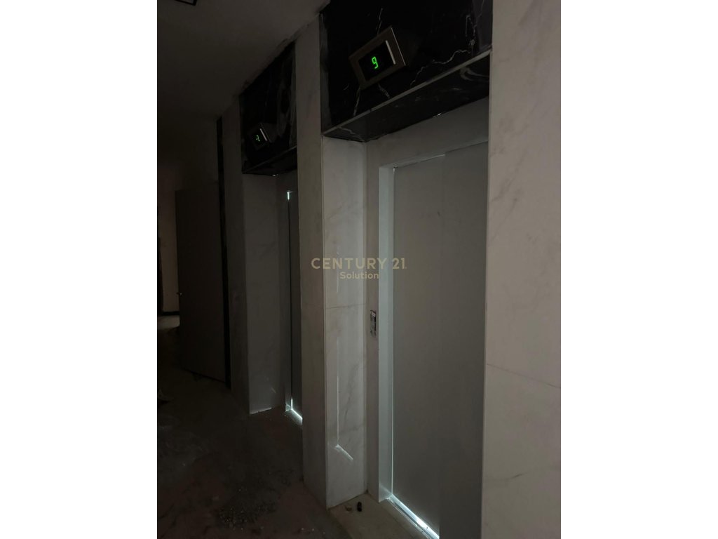 APARTMENT 2+1+2 BATHROOM FOR SALE NEAR THE FRATARI COMPLEX!