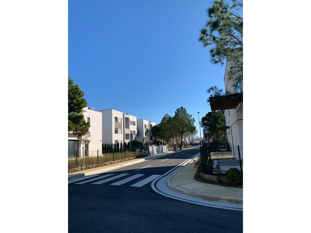 VALAMAR, 2+1+2 ANNUAL PARKING SPACES FOR RENT!