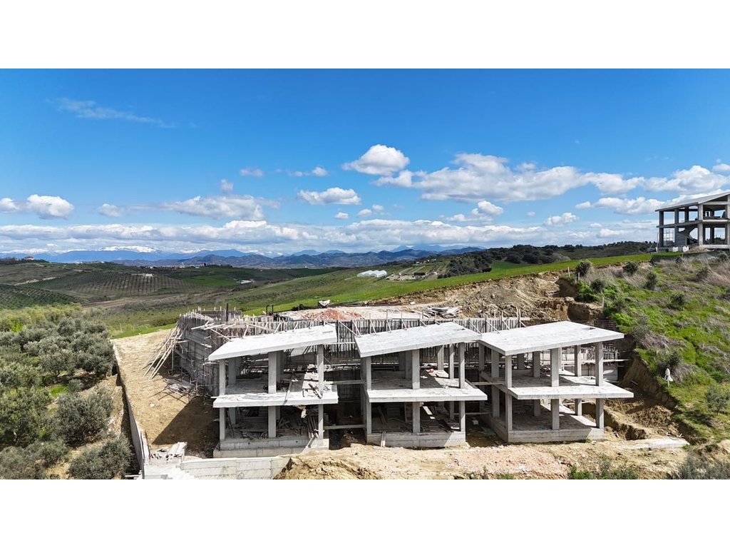 Durres, Hilltop Villa with Panoramic View of the Sea and the Lake