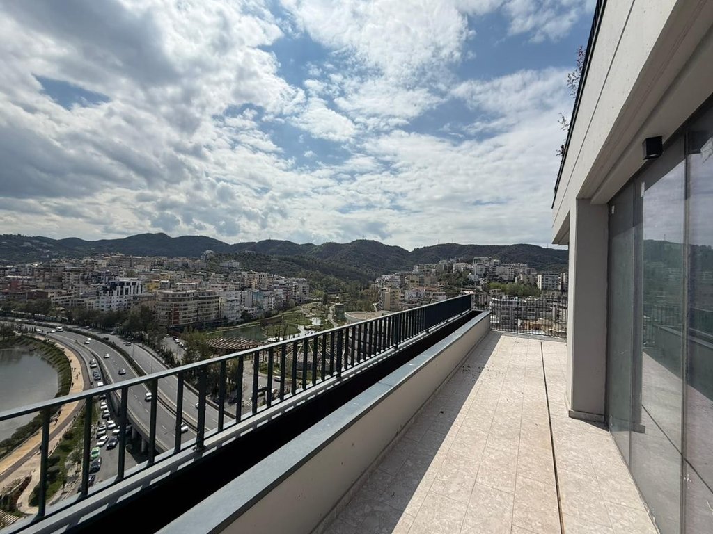 "LAKE VIEW" RESIDENCE, 3+1+2+2 APARTMENT FOR RENT WITH PARKING SPACES