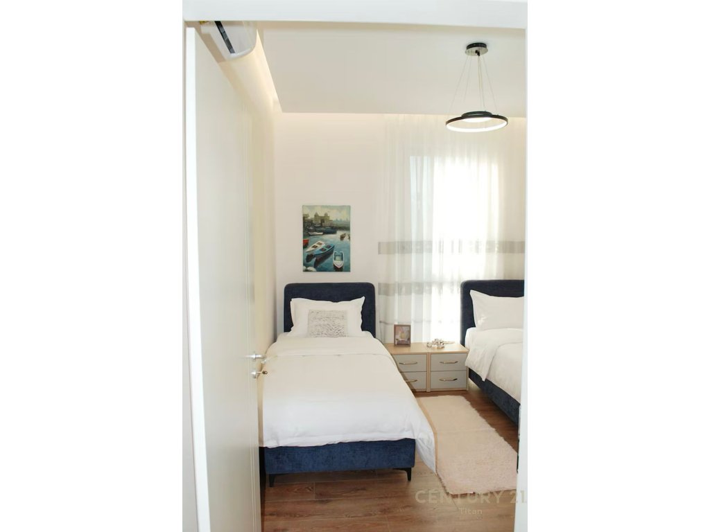 FOR RENT 2+1+2 APARTMENT NEAR KOSOVAREVE STREET!