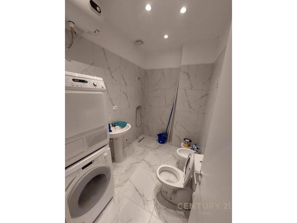 Jepet apartament me qera 1+1 tek Kodra e Diellit