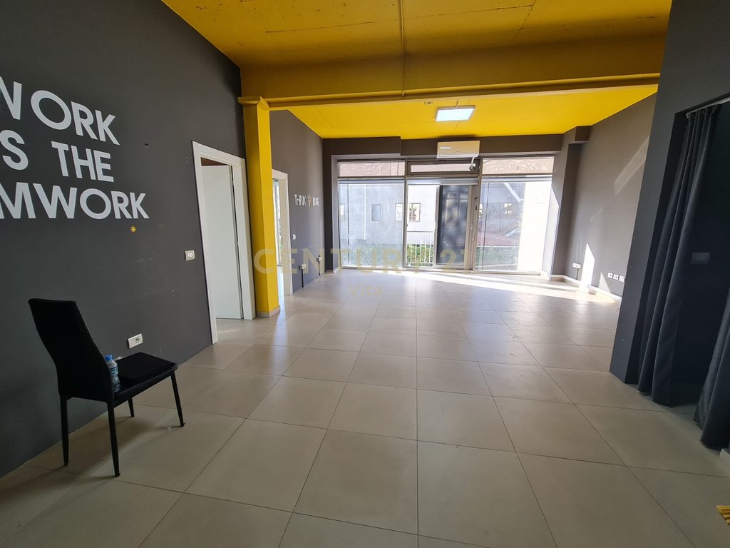 Business Space for Sale in Durrës, "Port View" !