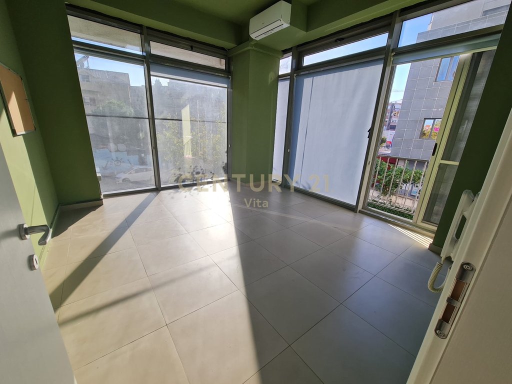 Business Space for Sale in Durrës, "Port View" !
