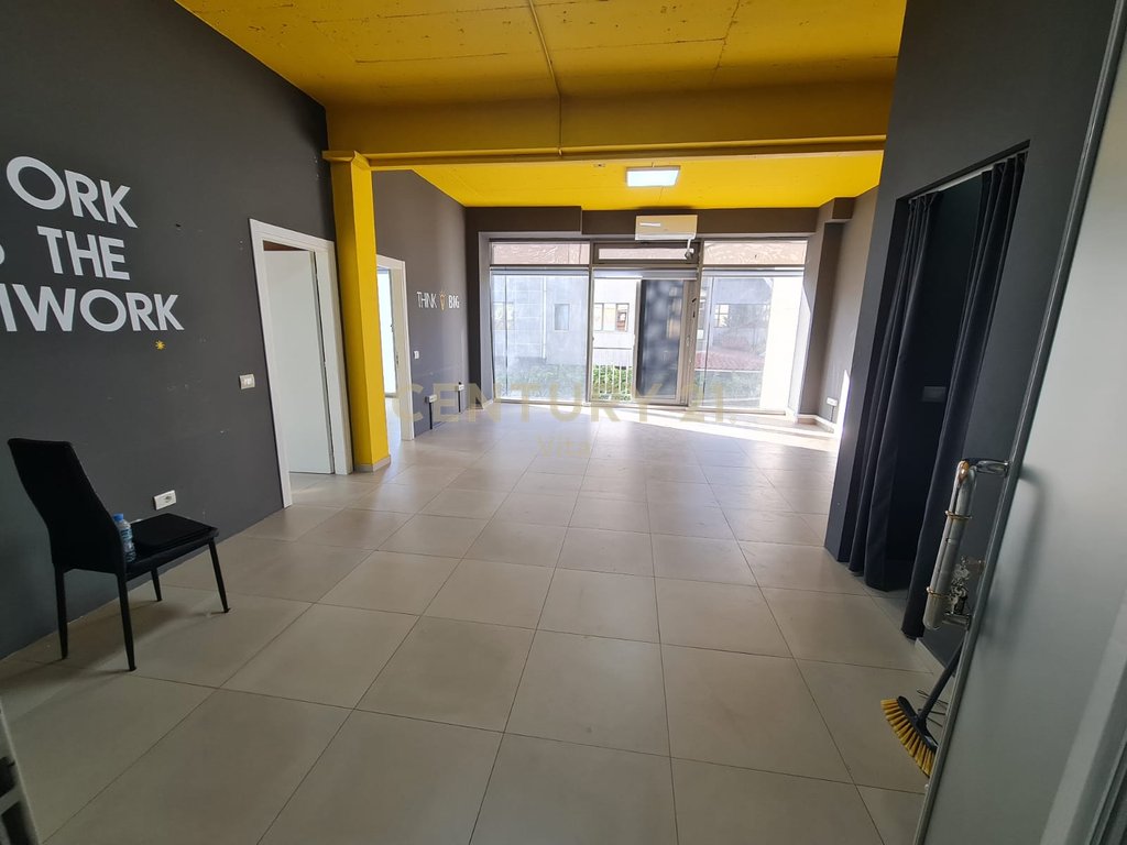 Business Space for Sale in Durrës, "Port View" !