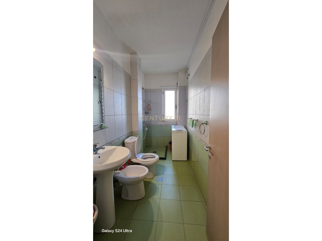 1+1 Apartment for Rent in Iliria, Second Line with Sea View!