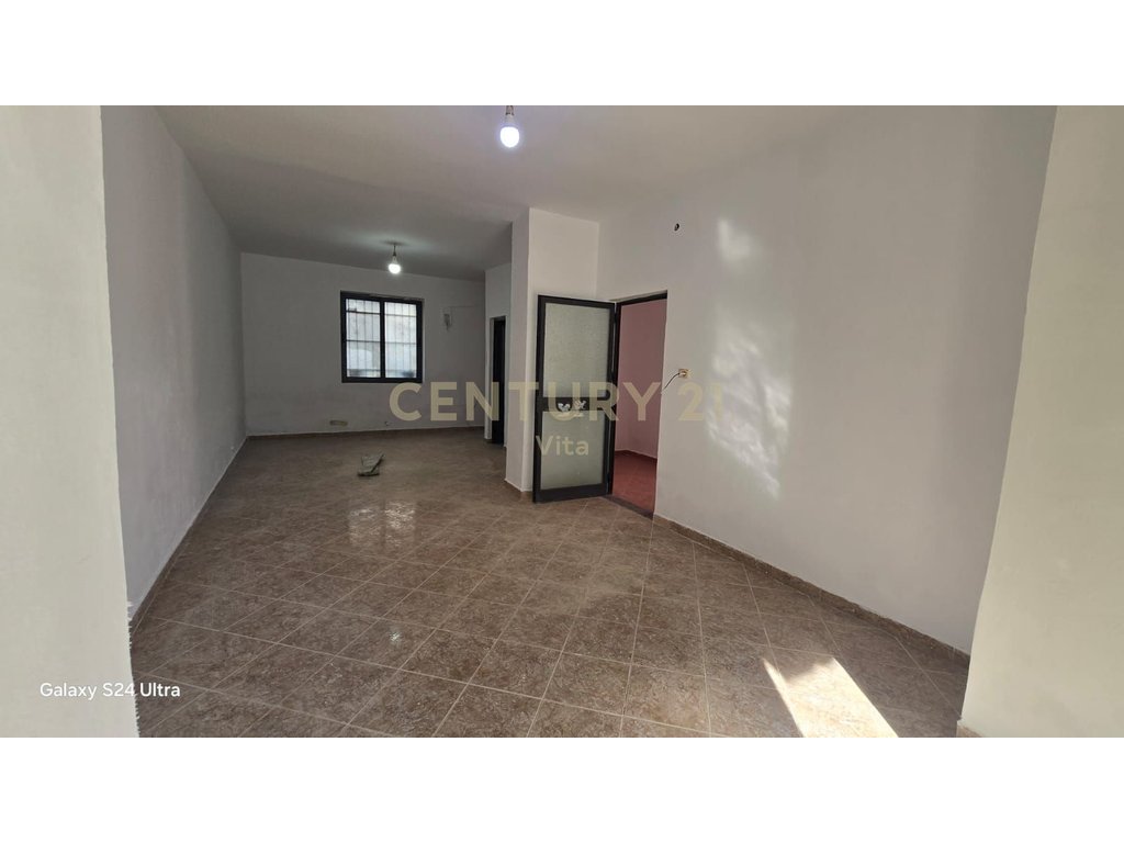 SELLING 2 SHOPS NEXT TO MAIN STREET, DURRES!!