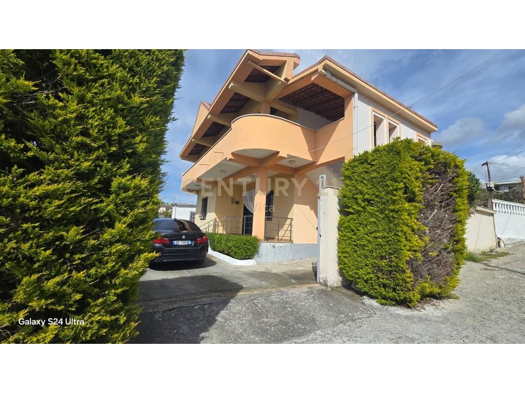 TWO-STOREY VILLA FOR SALE IN ARAPAJ, DURRES !!