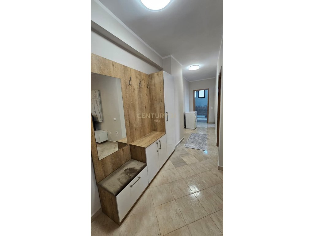 Apartment 2+1 for sale near the Fruit and Vegetable Market, Durres !!