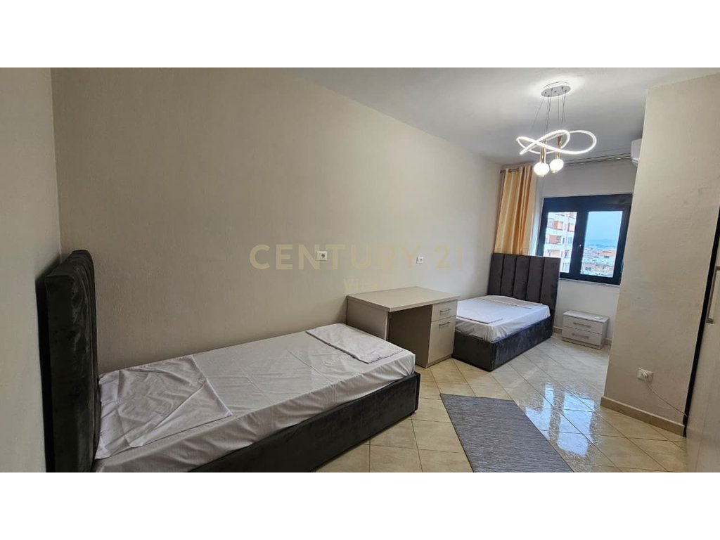 Apartment 2+1 for sale near the Fruit and Vegetable Market, Durres !!