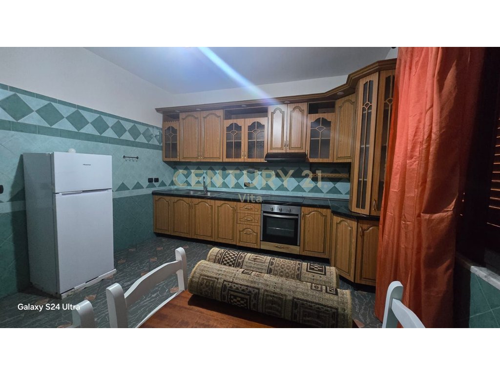 VILLA WITH 3 FLOORS FOR RENT IN DURRES !!