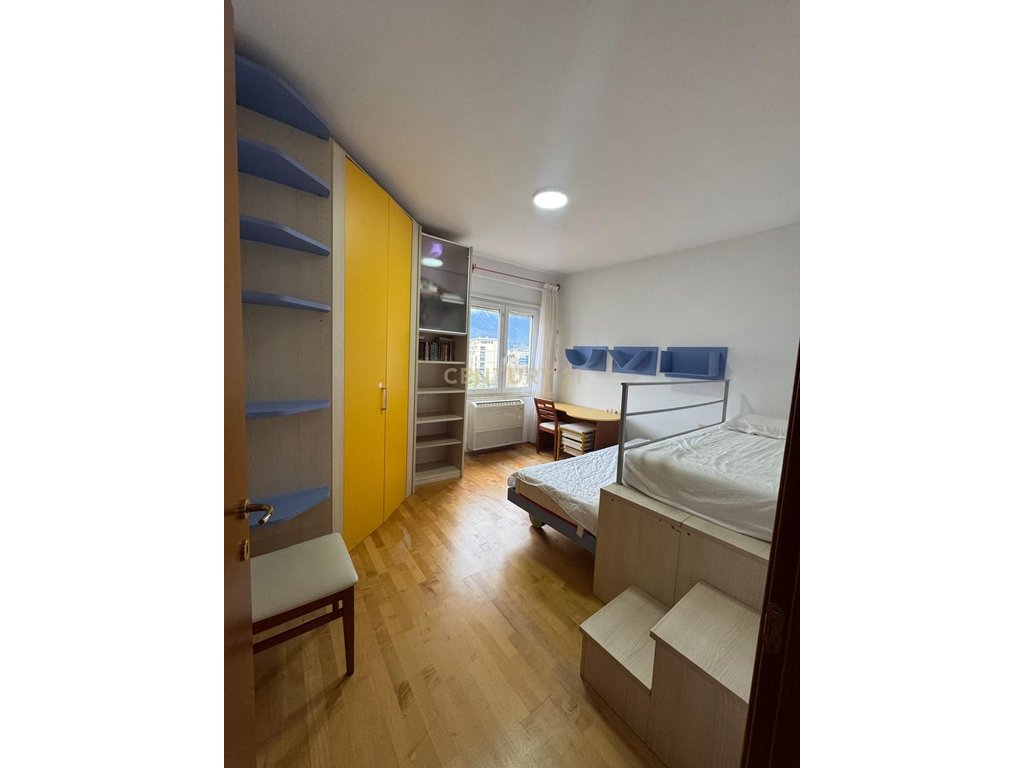 2+1 apartment for rent near Atsh close to Pazarit te Ri