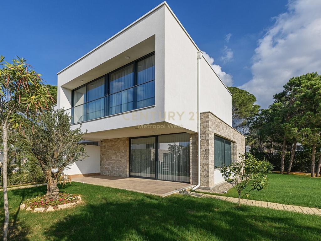 VILE AND ANNEX FOR SALE IN SAN PIETRO RESIDENCE