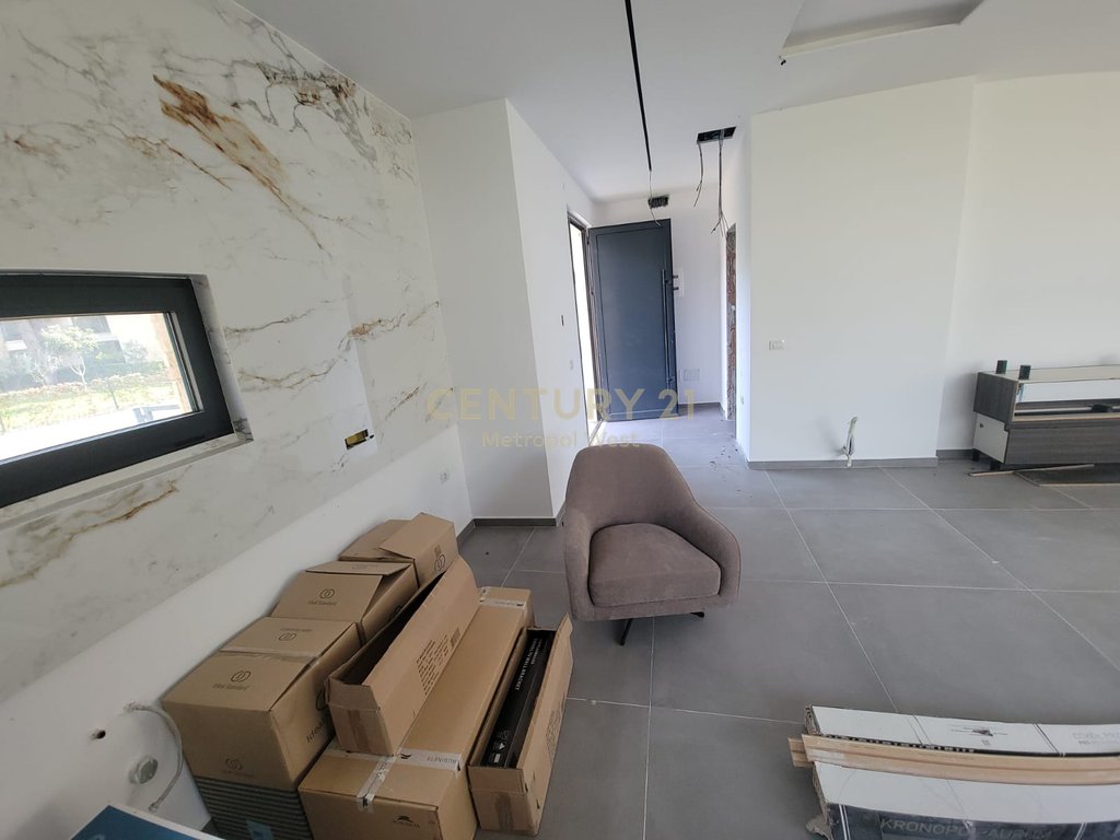 VILE AND ANNEX FOR SALE IN SAN PIETRO RESIDENCE