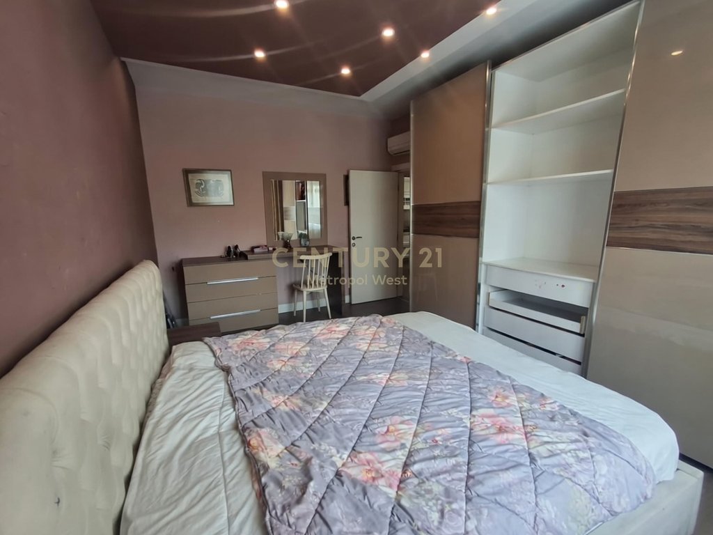 Apartment 2+1+Balcony for Rent – near the Ballet School