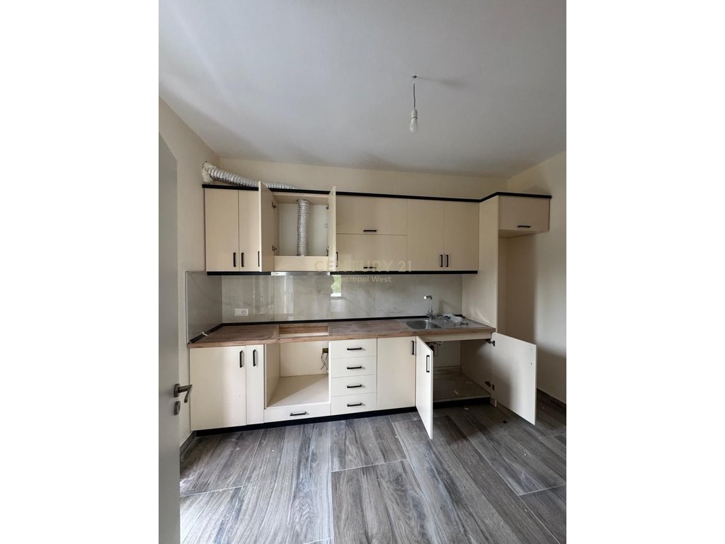 Apartment 3+1+2 for rent at Farka Lake