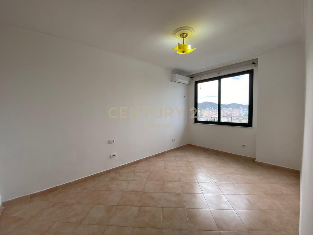 3+1+2 apartment for rent for office, near the former Exhibition