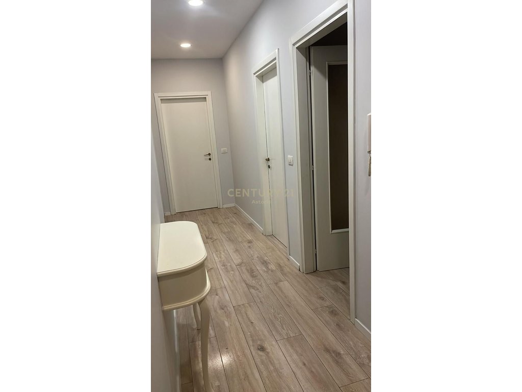 Apartment 2+1+2 + Garage for Sale