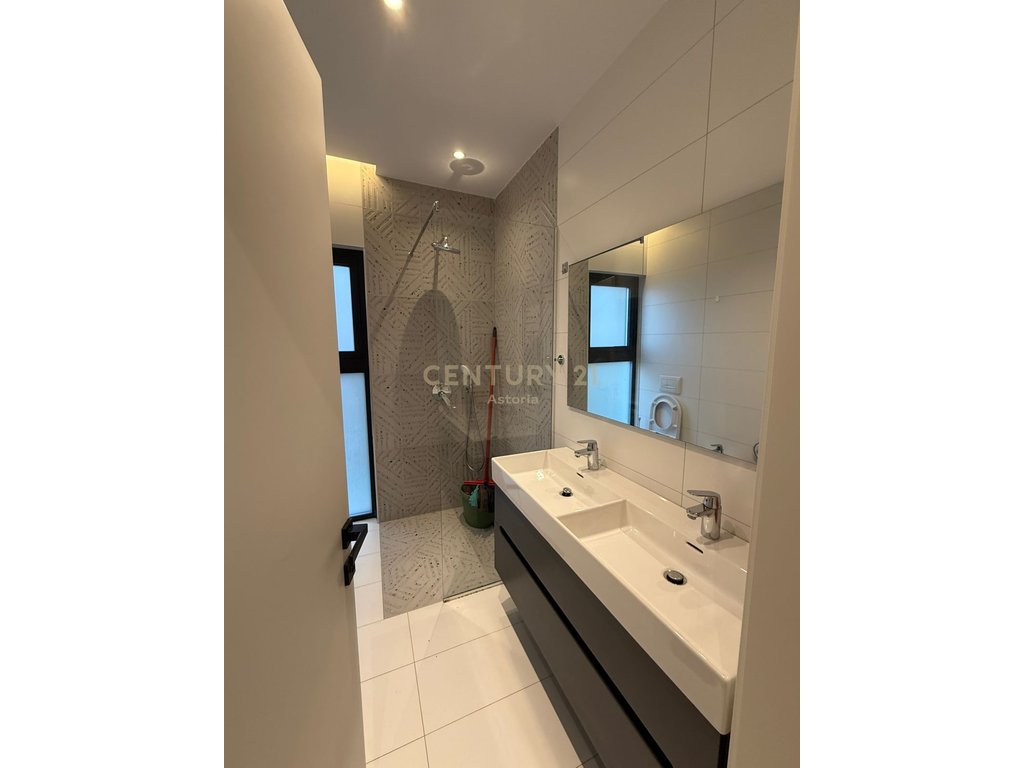 2+1 apartment for rent in Farkë – O2 Residence