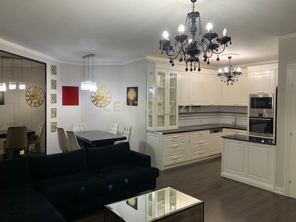 Spacious 2+1 apartment with 2 bathrooms and a closed balcony