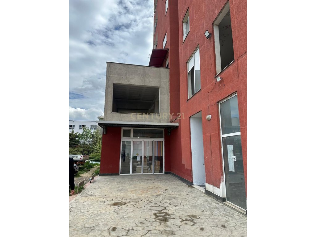 Commercial unit for sale in Yzberish – 339 m², Floor 1