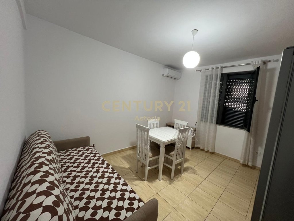 2+1 apartment for rent, Mine Peza street