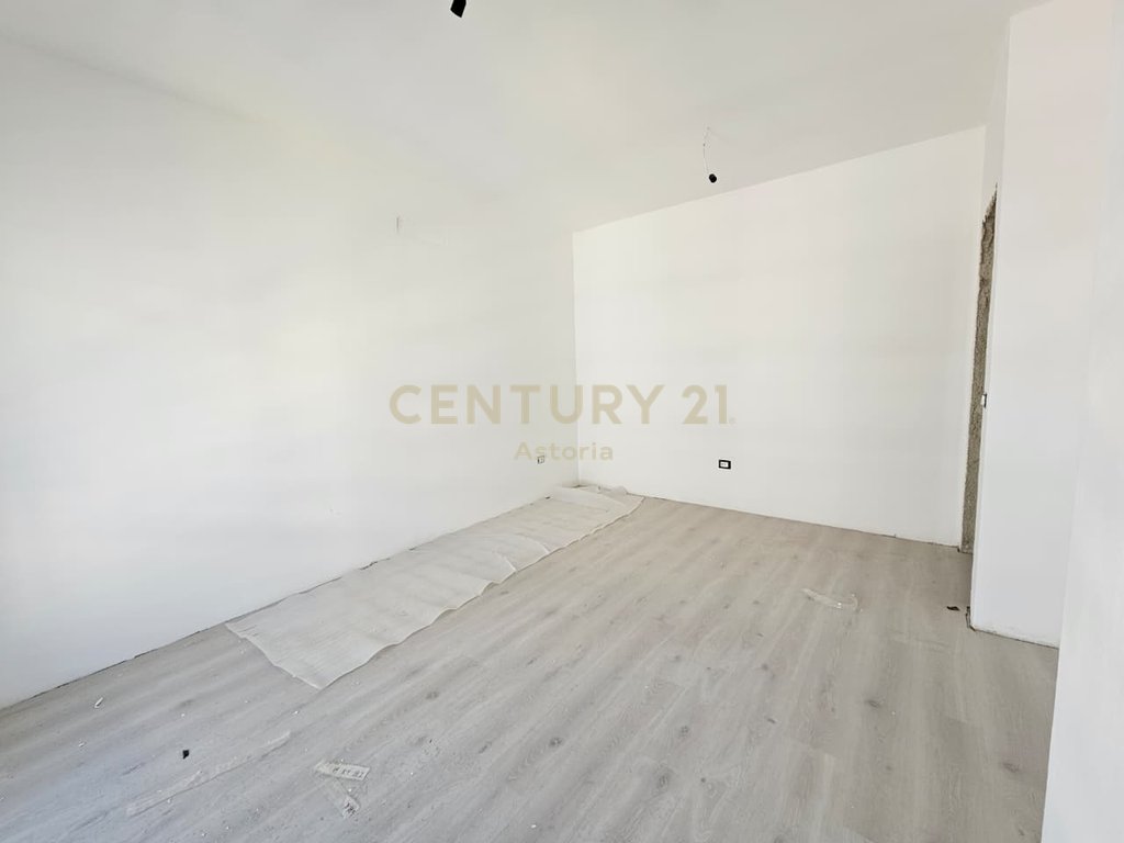 APARTMENT 2+1+2 FOR SALE AT "UNIVERS CITY"