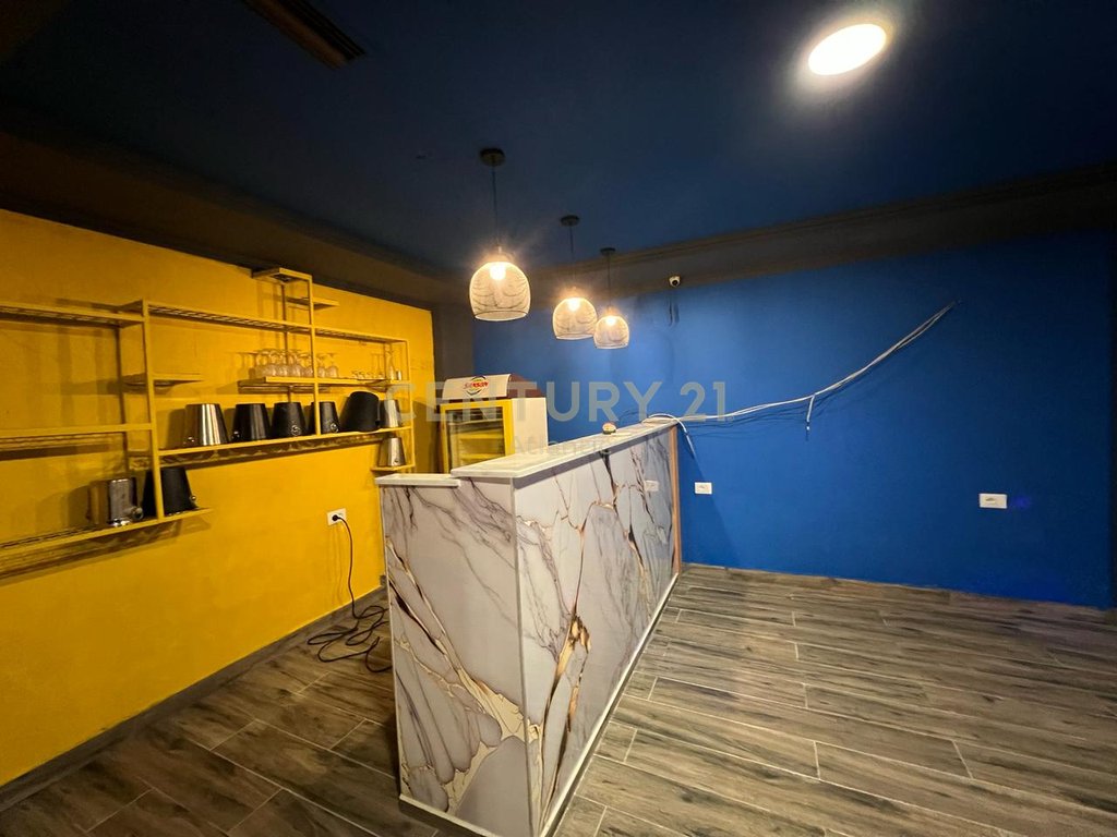 Club For Sale At Shkembi Kavajes in Durrës - €125,000 | 149.2 m²